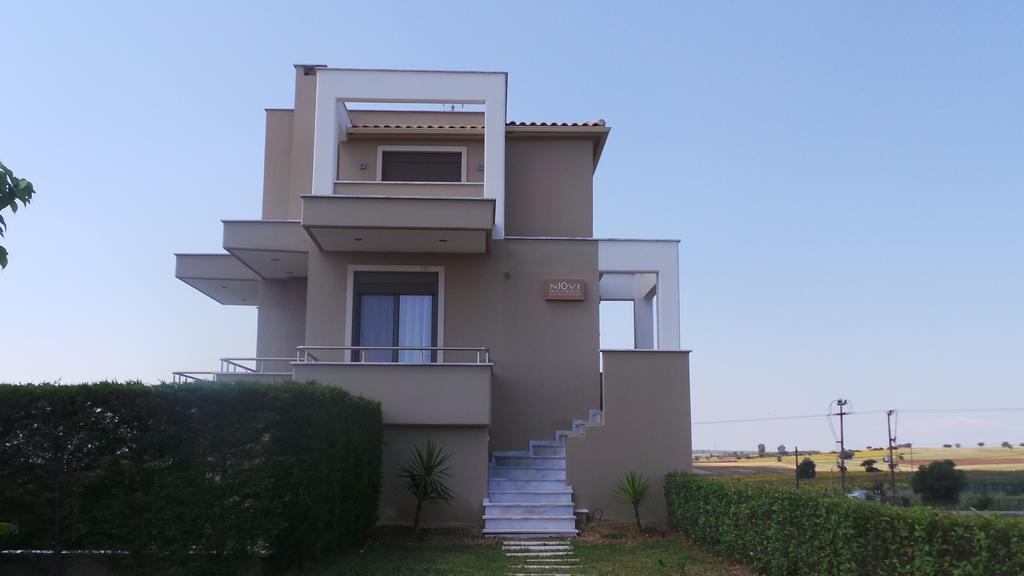 Niovi Boutique Apartments Afytos Bagian luar foto