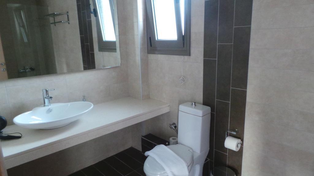 Niovi Boutique Apartments Afytos Ruang foto