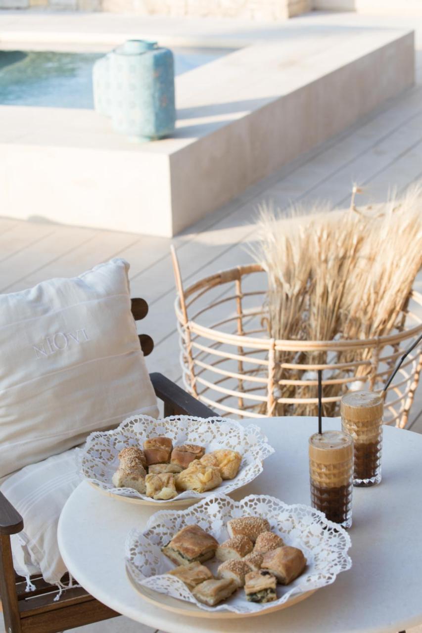 Niovi Boutique Apartments Afytos Bagian luar foto